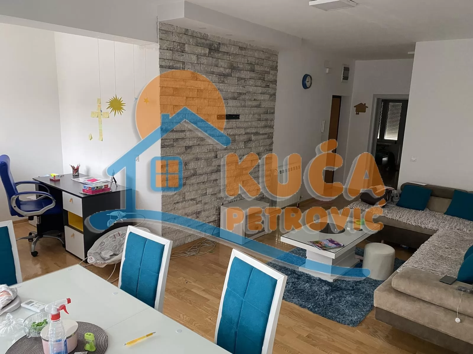 Dvosoban stan, 81 m2, Durlan, Lepenička ID: i-09766 2