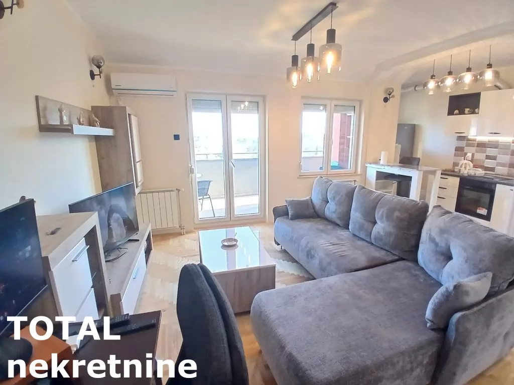 Stan,NOVI SAD,BULEVAR EVROPE,kv: 54.00, € 140000, ID: 1102134 1