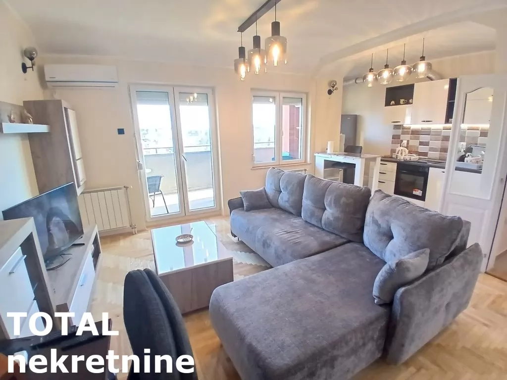 Stan,NOVI SAD,BULEVAR EVROPE,kv: 54.00, € 140000, ID: 1102134 3