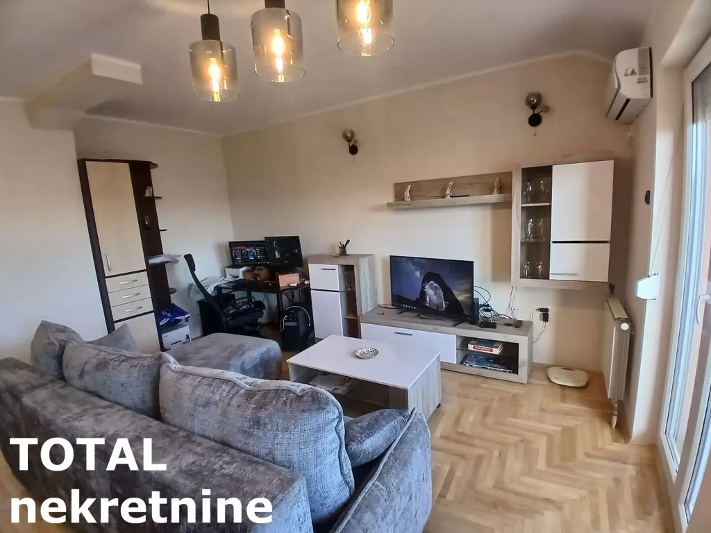 Stan,NOVI SAD,BULEVAR EVROPE,kv: 54.00, € 140000, ID: 1102134 6