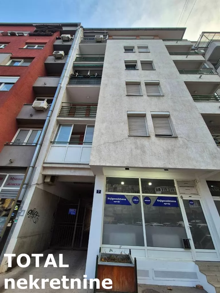 Stan,NOVI SAD,CENTAR,kv: 61.00, € 180000, ID: 1102038 24