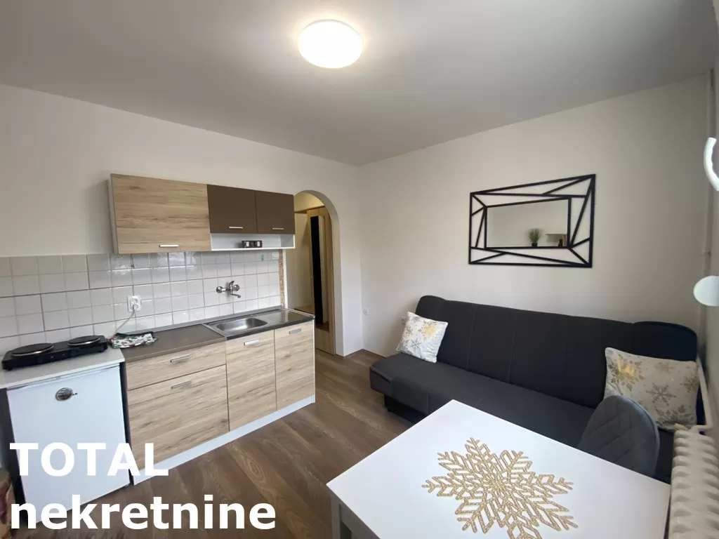 Stan,NOVI SAD,ZELEZNICKA STANICA,kv: 16.00, € 58200, ID: 1101853 3