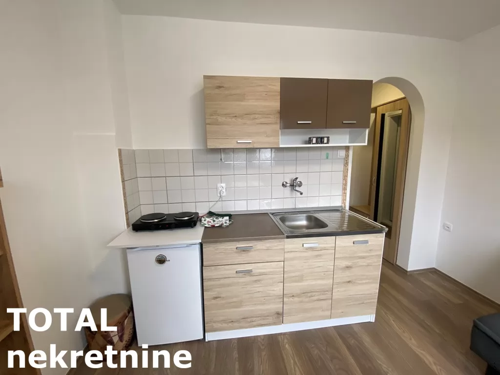 Stan,NOVI SAD,ZELEZNICKA STANICA,kv: 16.00, € 58200, ID: 1101853 4