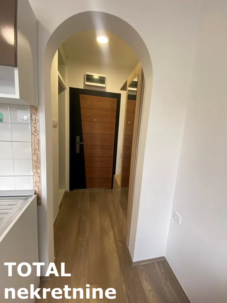 Stan,NOVI SAD,ZELEZNICKA STANICA,kv: 16.00, € 58200, ID: 1101853 5