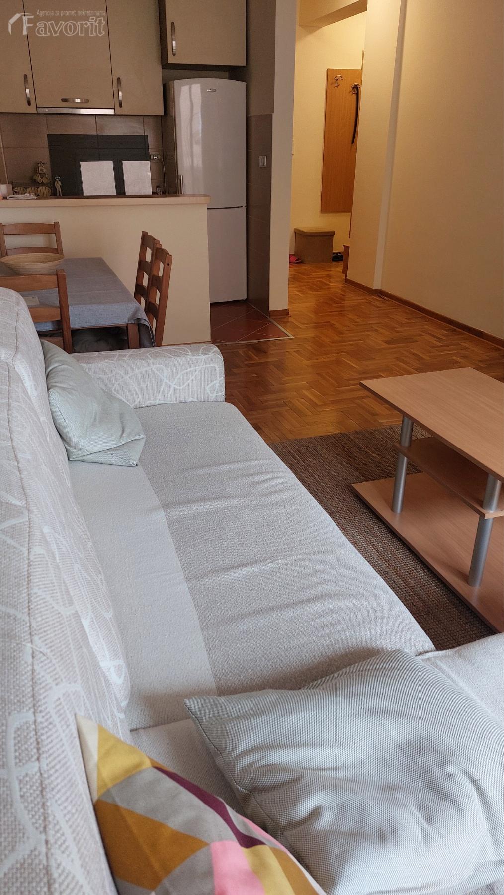 DJERAM, JEDRENSKA, 46m2 5