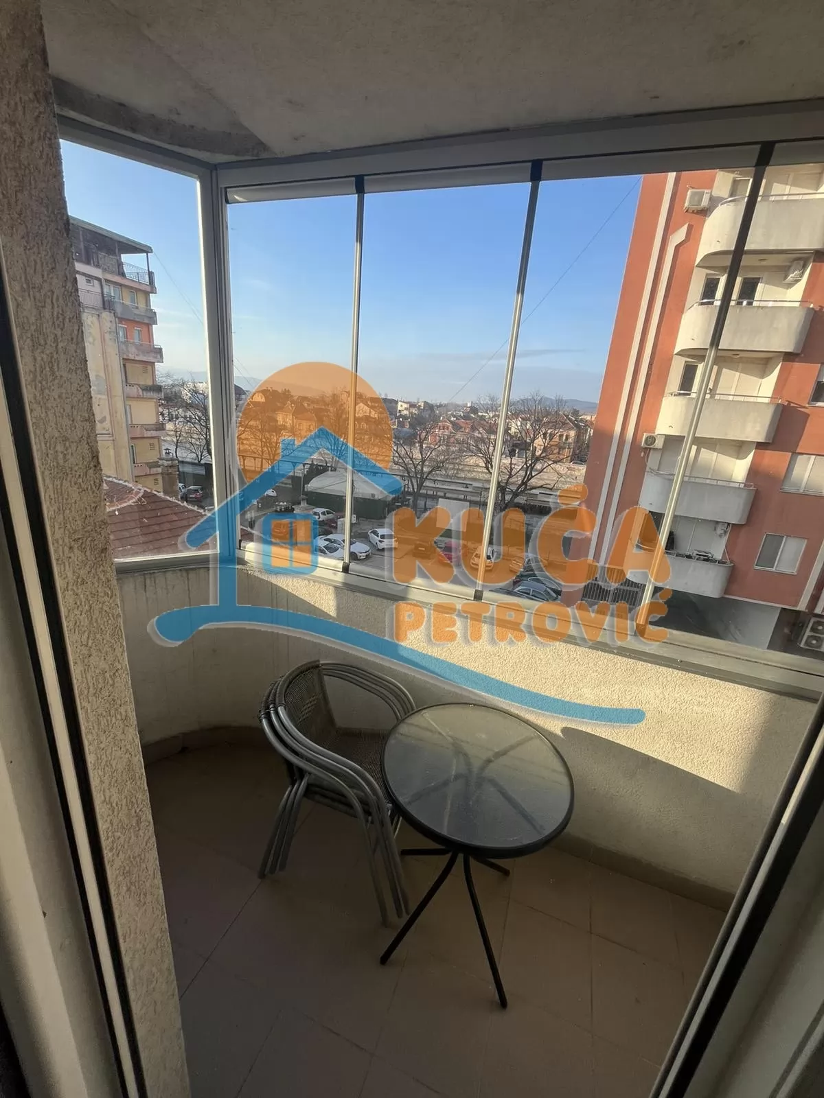 Dvosoban stan, 66 m2, Centar, Kej Kola srpskih sestara ID: i-015683 13