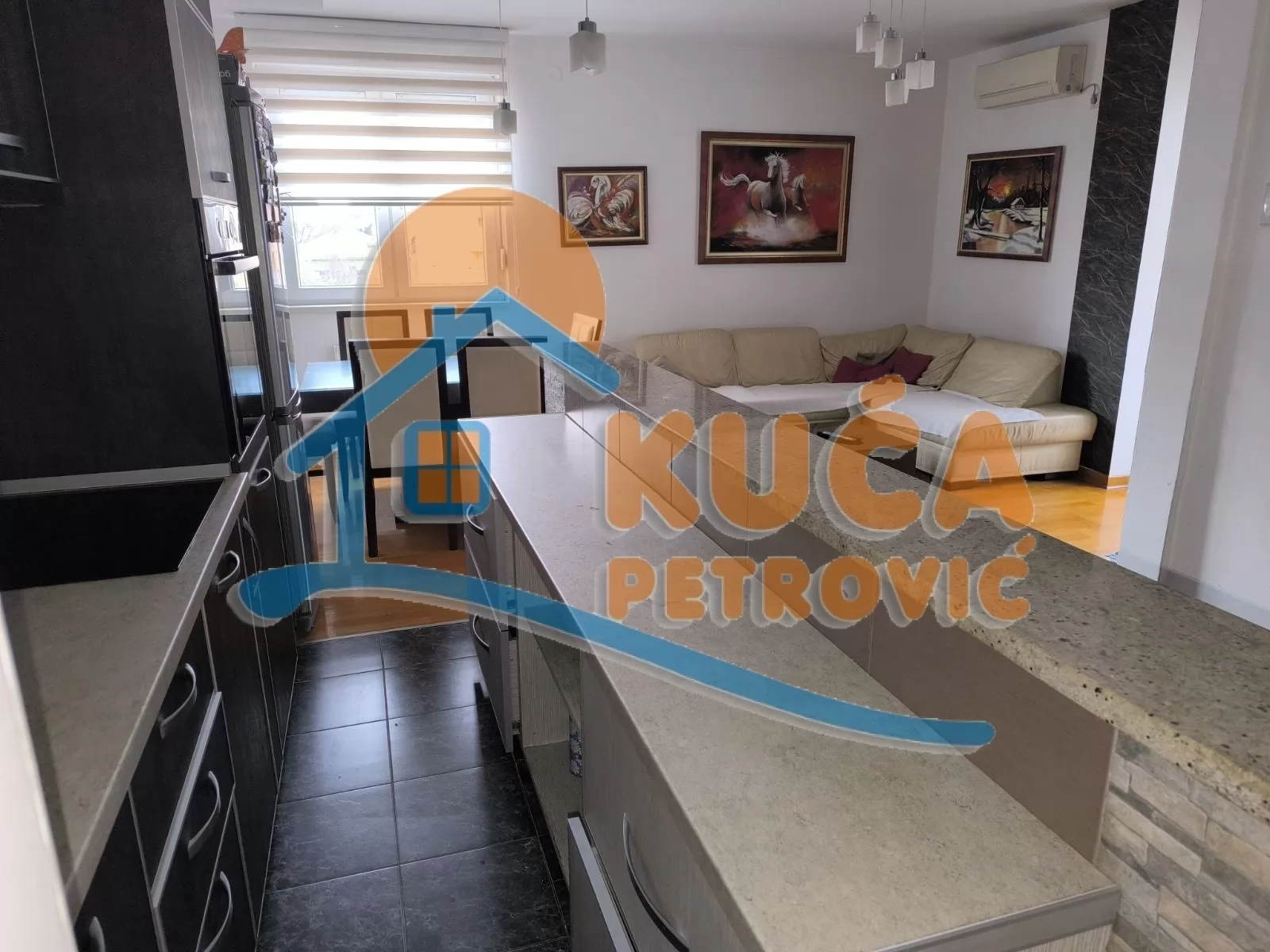 Dvosoban stan, 66 m2, Centar, Kej Kola srpskih sestara ID: i-015683 6