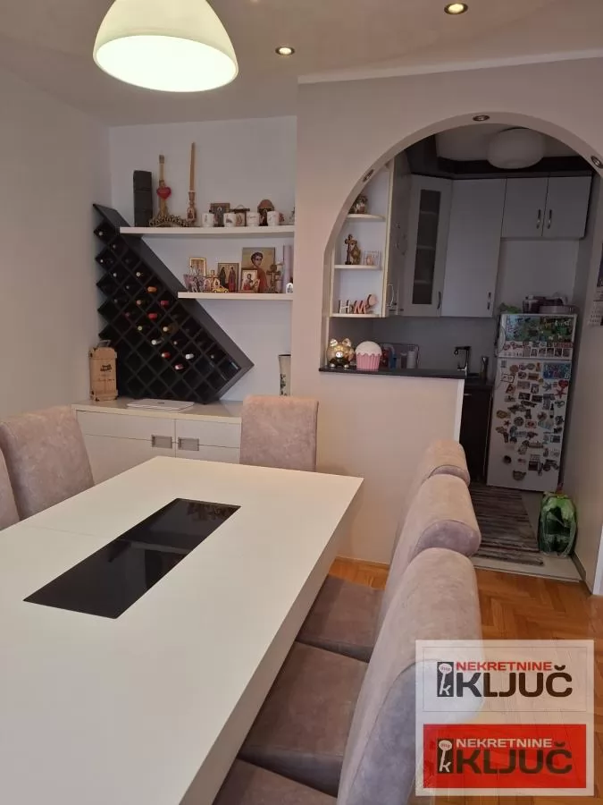 NOVA DETELINARA, 70m2, Trosoban-Duplex, Moderno namešten 8