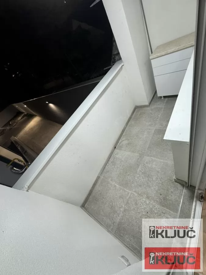 PODBARA, 36m2, Jednoiposoban, Namešten, Nov 9