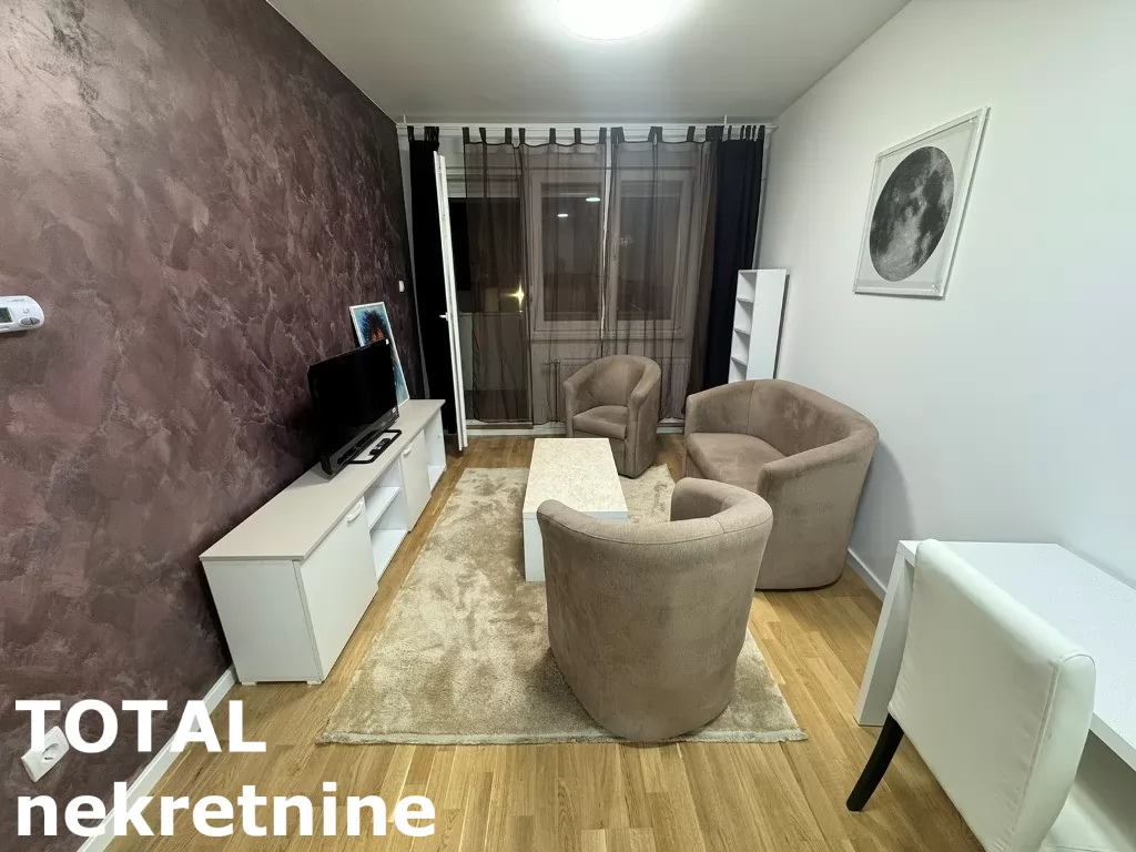 Stan,NOVI SAD,PODBARA,kv: 36.00, € 126000, ID: 1102039 1