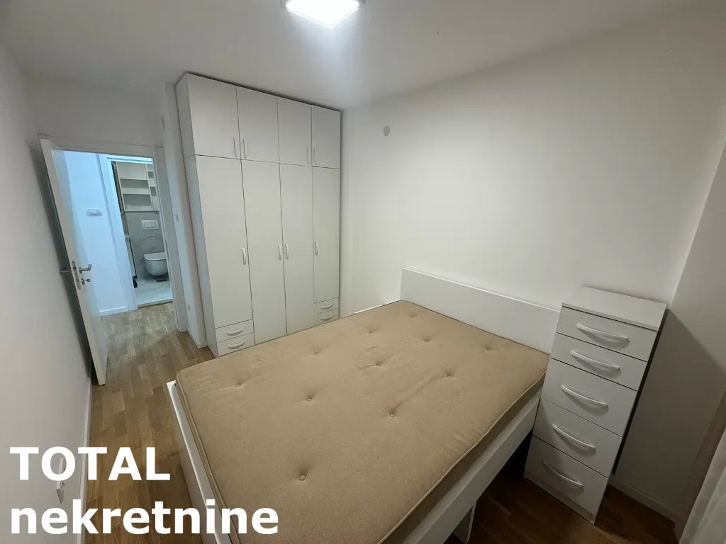 Stan,NOVI SAD,PODBARA,kv: 36.00, € 126000, ID: 1102039 6