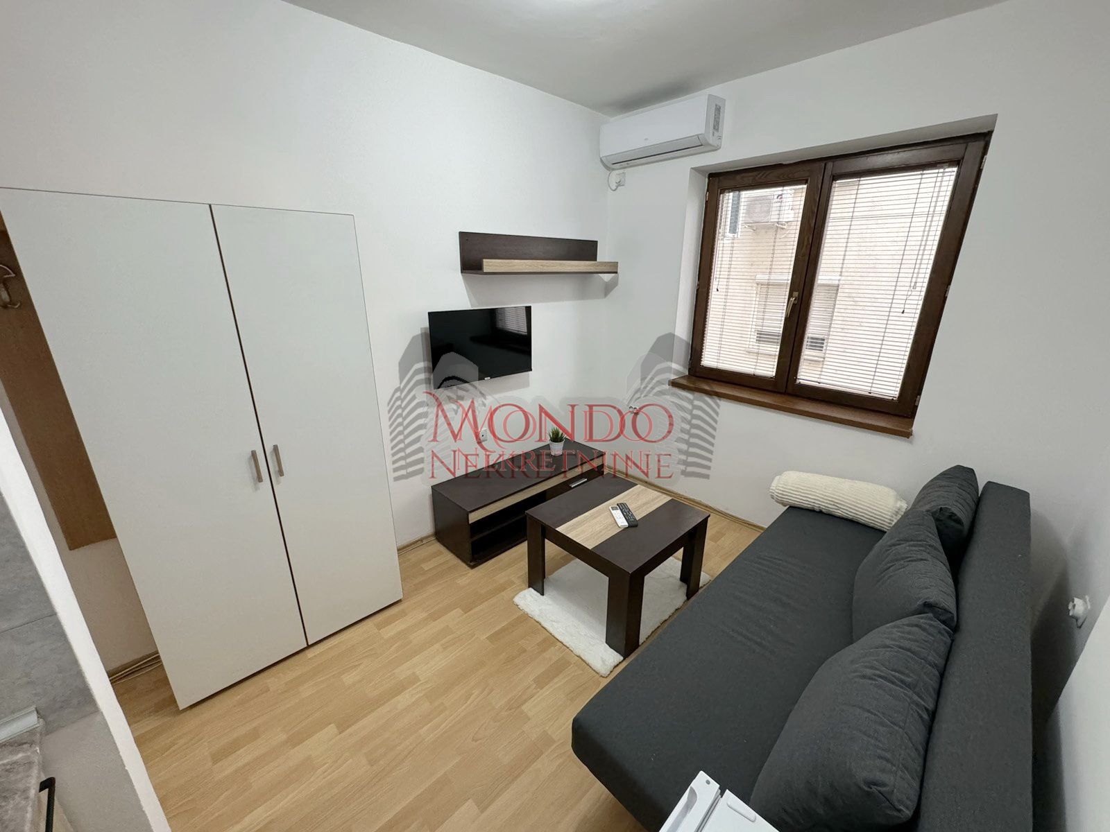 Izdaje se garsonjera na Paliluli, Mokranjceva kod okretnice 4