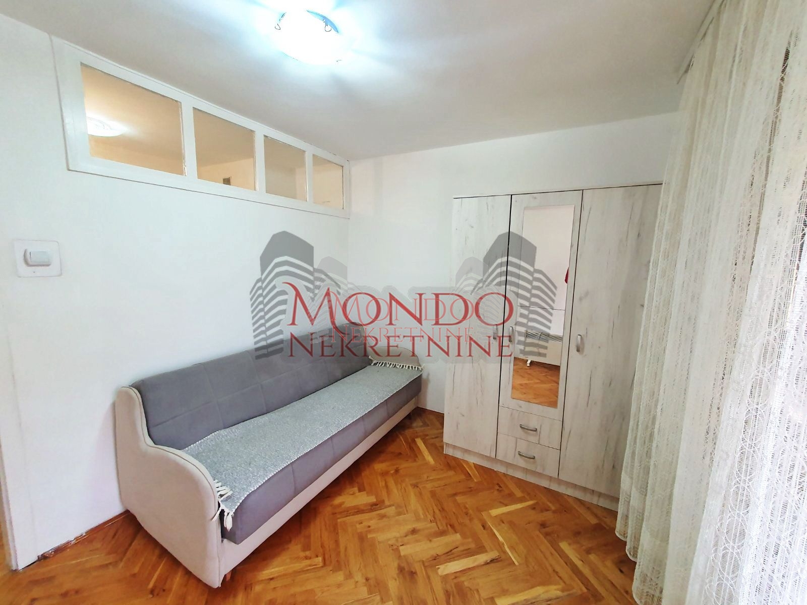 Jednoiposoban Stan Kod Šojke, 43m2, TA 5