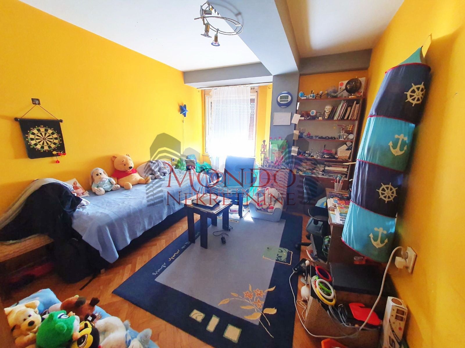 Trosoban stan u centru, cg, Niš 10