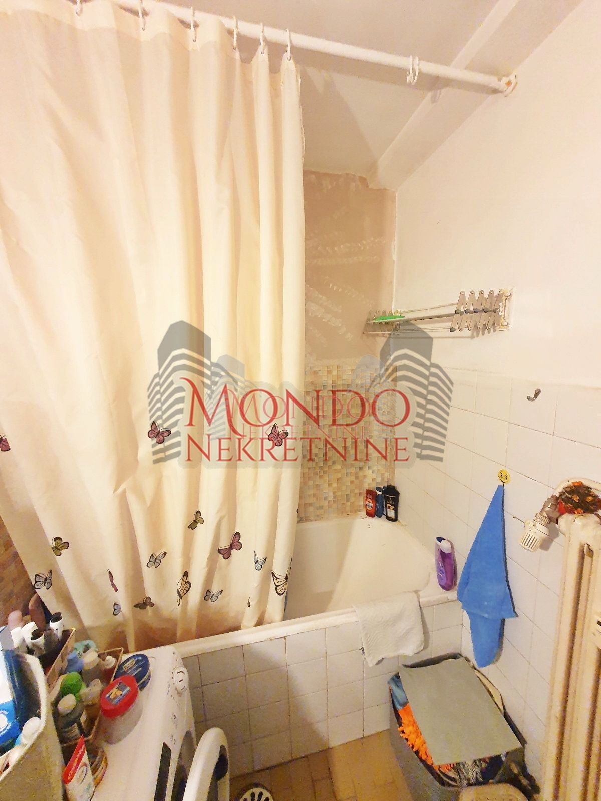 Trosoban stan u centru, cg, Niš 14