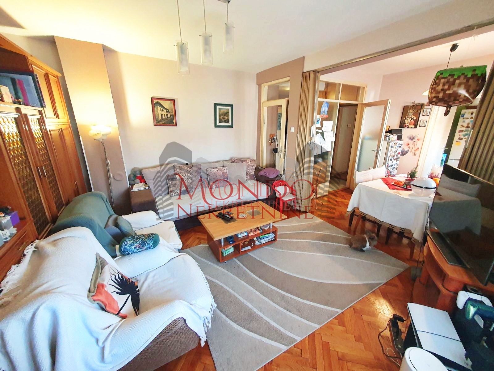 Trosoban stan u centru, cg, Niš 3