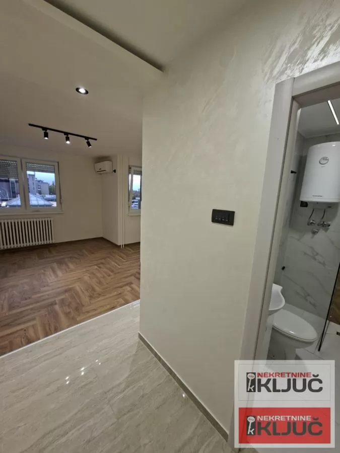 BULEVAR, 21m2, Garsonjera, Renoviran 8