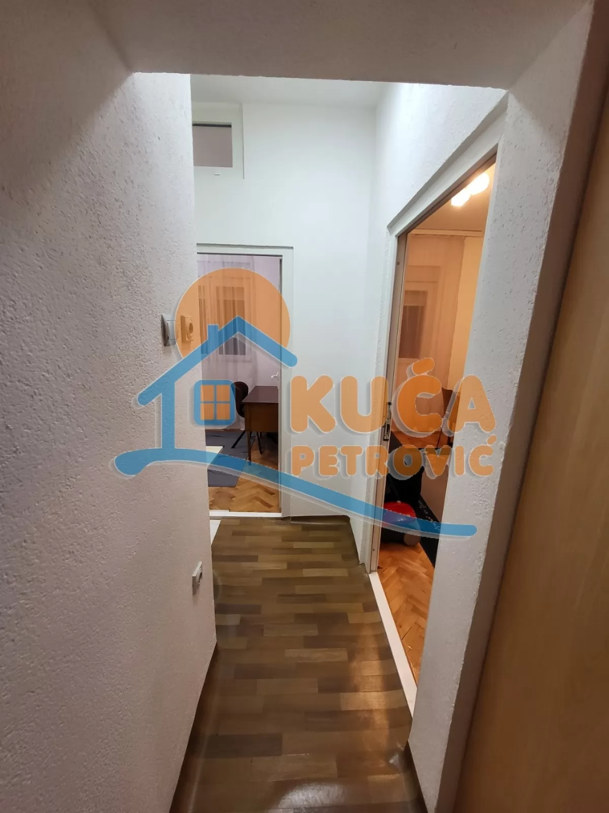 Dvosoban stan, 37 m2, Centar, Kneginje Ljubice ID: i-015685 6