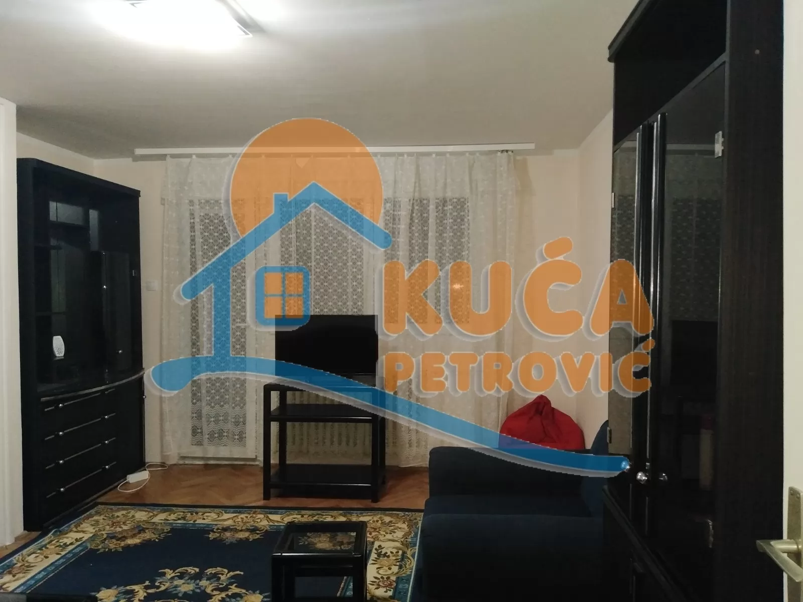 Dvosoban stan, 70 m2, Park Svetog Save, Pariske komune ID: i-05682 2