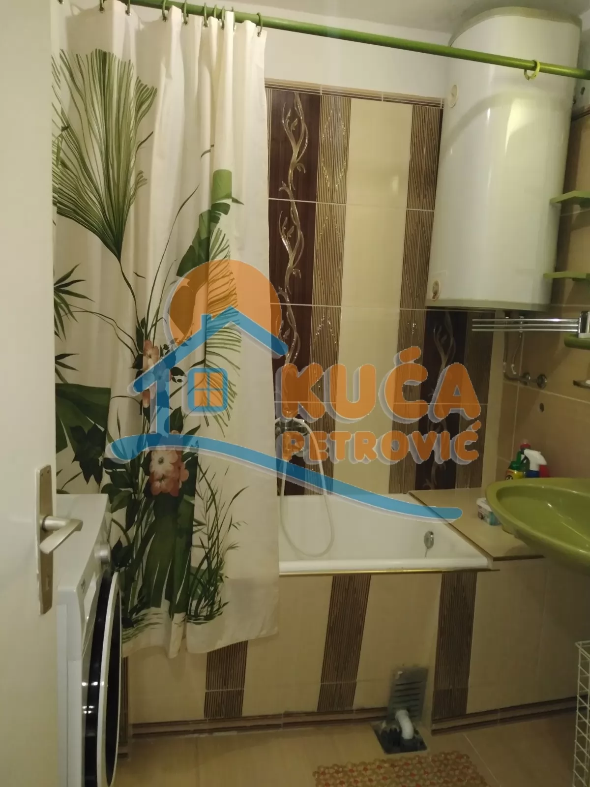 Dvosoban stan, 70 m2, Park Svetog Save, Pariske komune ID: i-05682 9