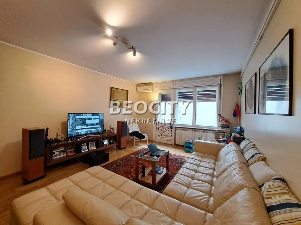 Dvosoban stan, 73 m2, Kalenić ID: 128358 3