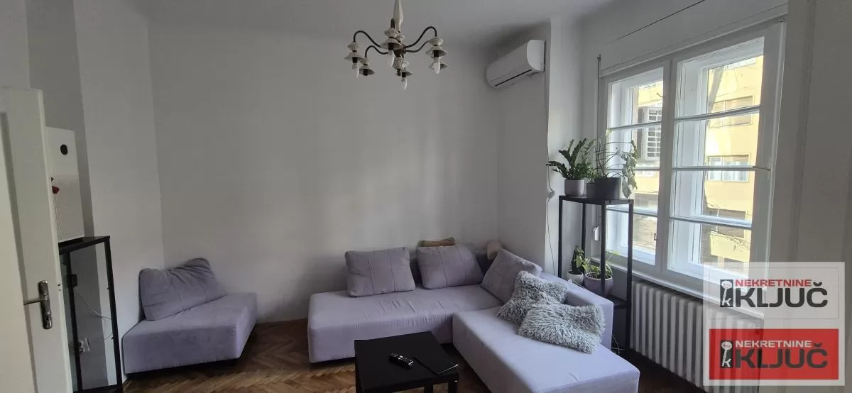 KOD SPENS-A, 56m2, Dvosoban, Renoviran, Salonac može i za Poslovnu delatnost 3