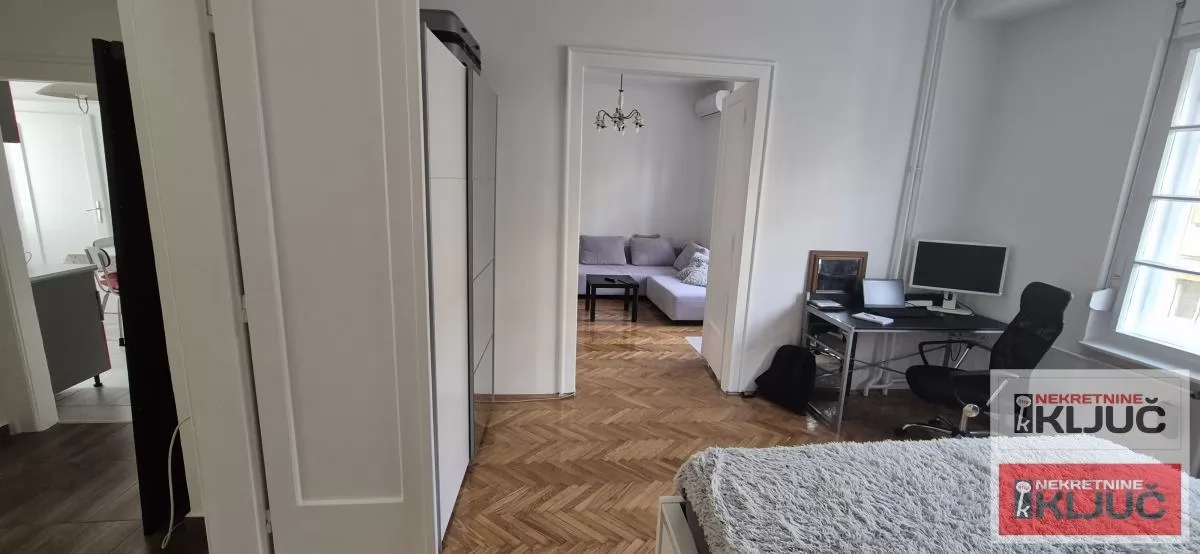 KOD SPENS-A, 56m2, Dvosoban, Renoviran, Salonac može i za Poslovnu delatnost 7