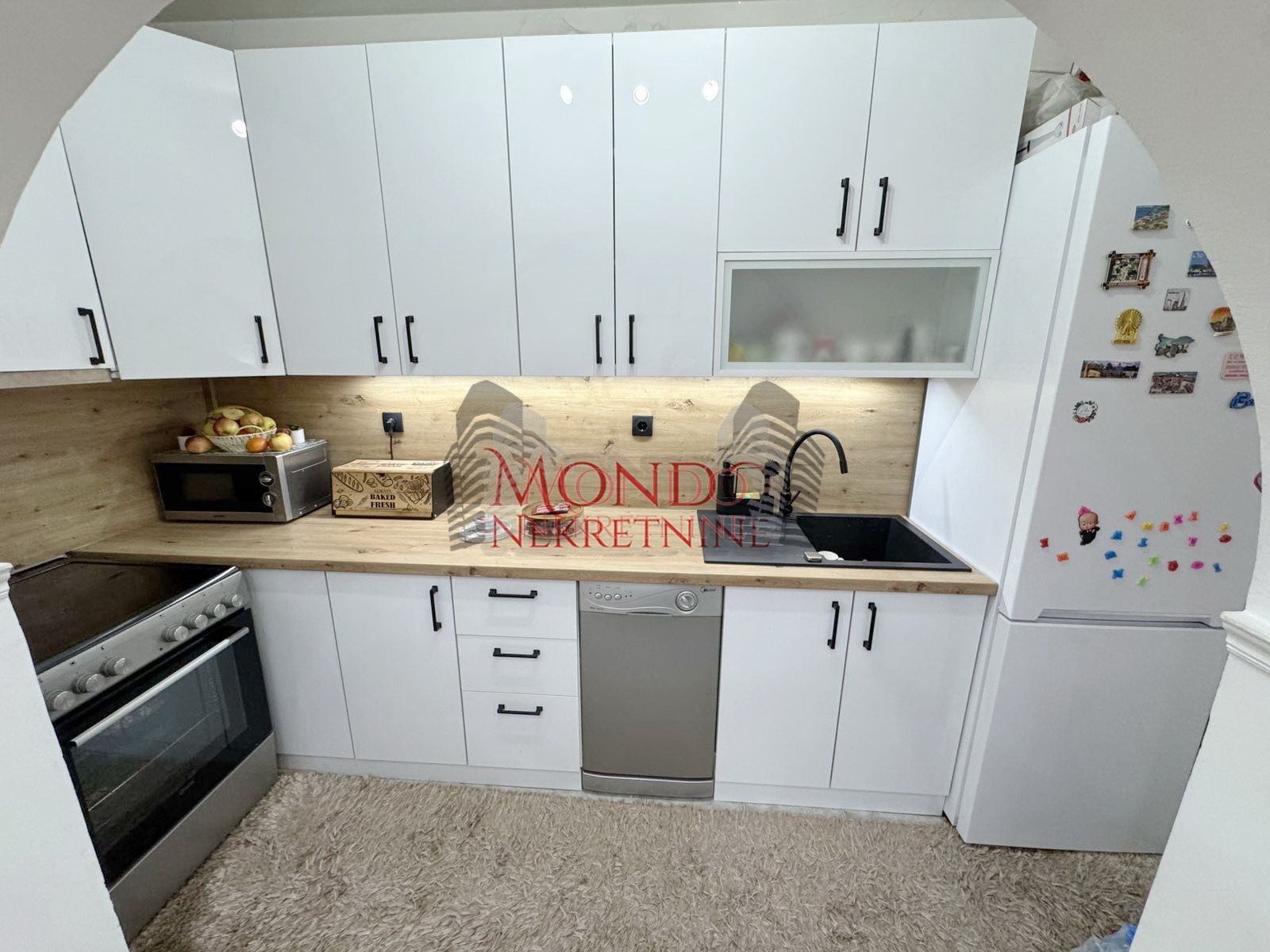 Na prodaju kuca u Donjoj Vrezini u blizini kafane Tri cveta 18