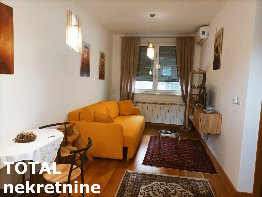 Stan,NOVI SAD,CENTAR,kv: 35.00, € 140000, ID: 1102156 4