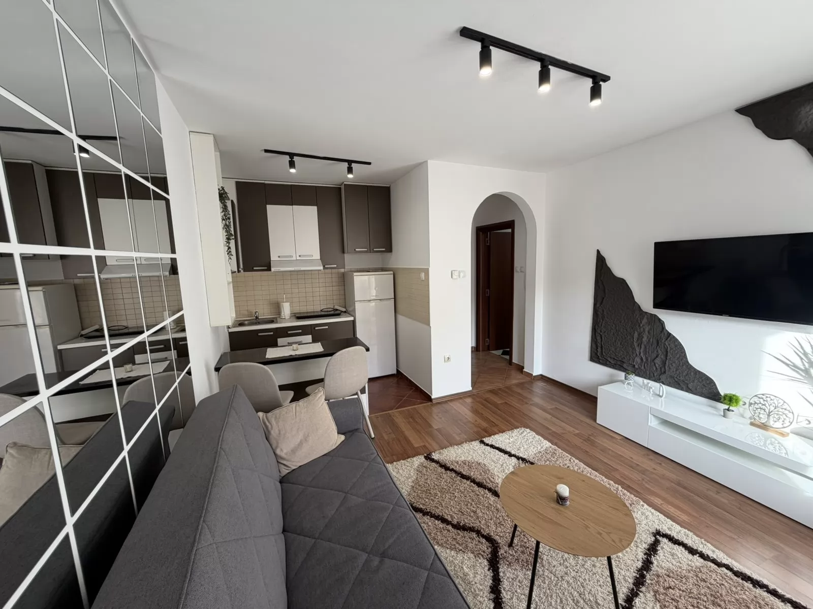 Stan,NOVI SAD,NOVA DETELINARA,kv: 24, € 88500, ID: 1019291 4