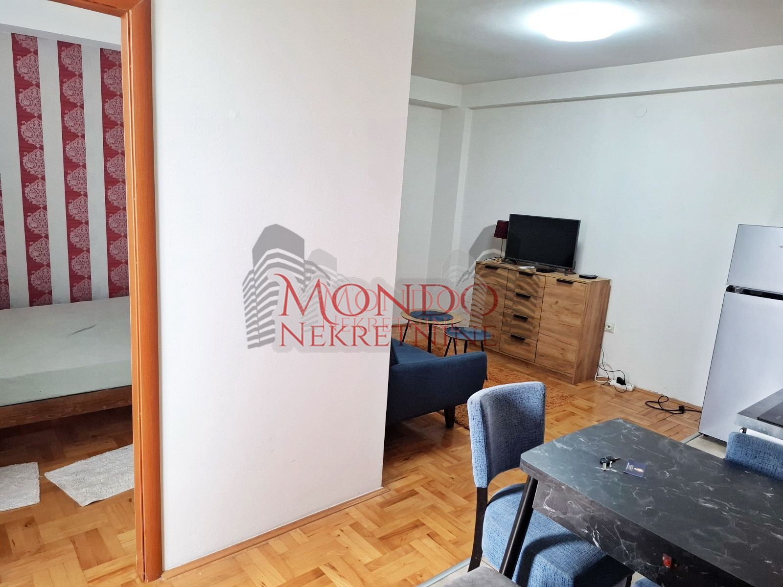 Jednoiposoban stan kod Glavne autobiske stanice 4