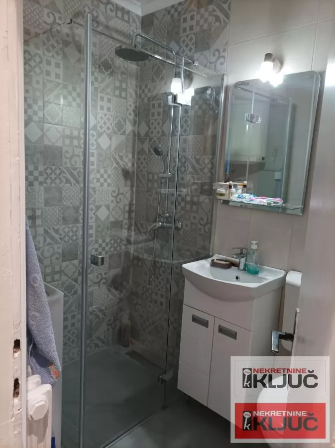 ŽELEZNIČKA STANICA, 45m2, Dvosoban, Renoviran 7