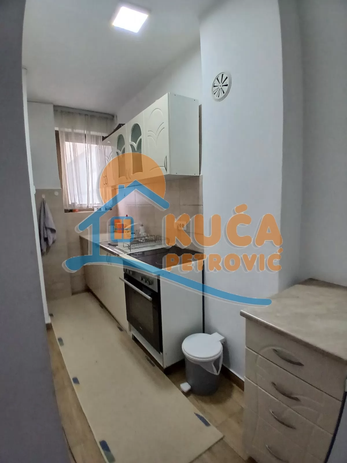 Jednosoban stan, 50 m2, Centar, Generala Milojka Lešjanina ID: i-015709 4