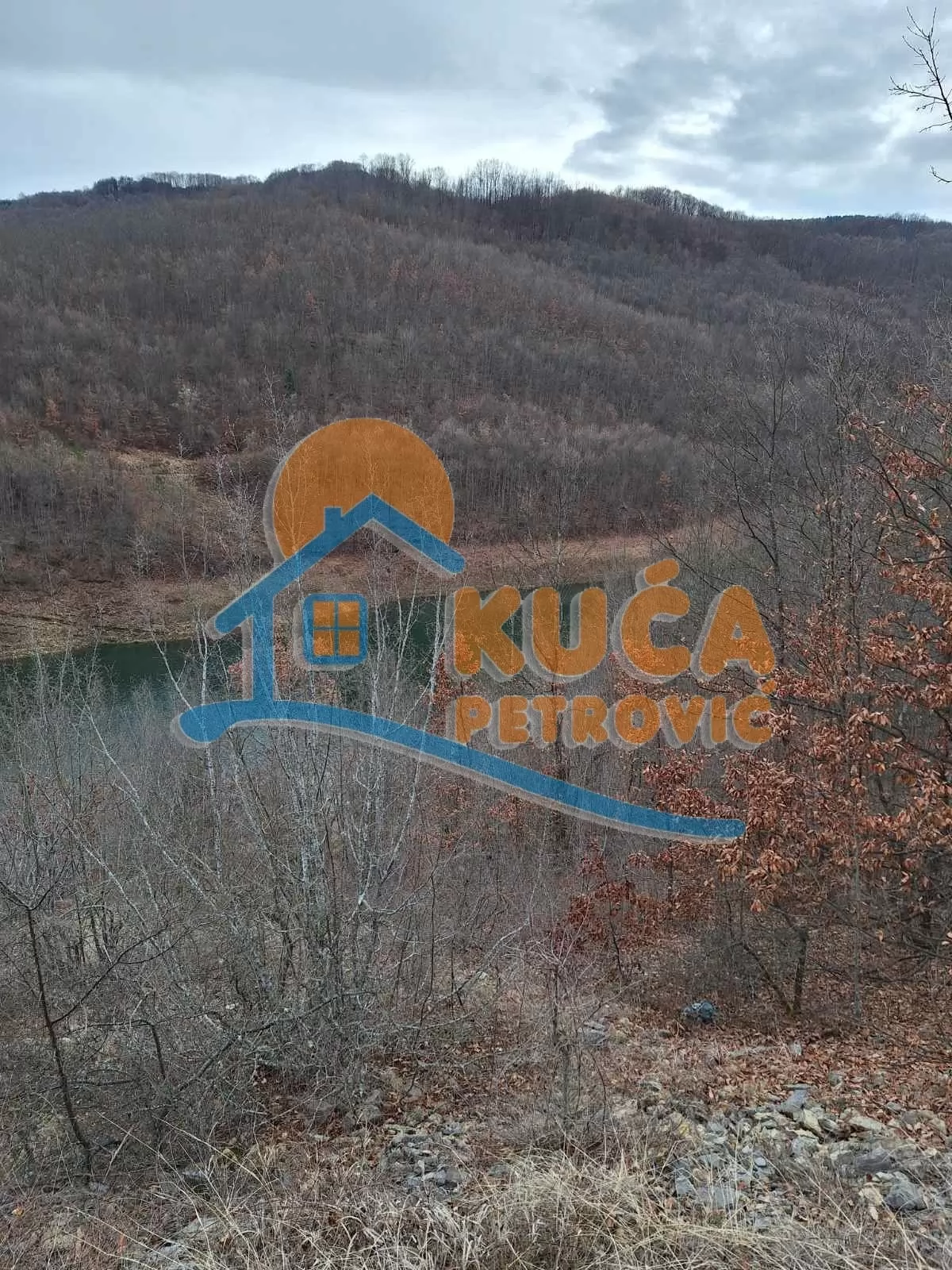 Plac, Zavojsko Jezero ID: p-015710 3