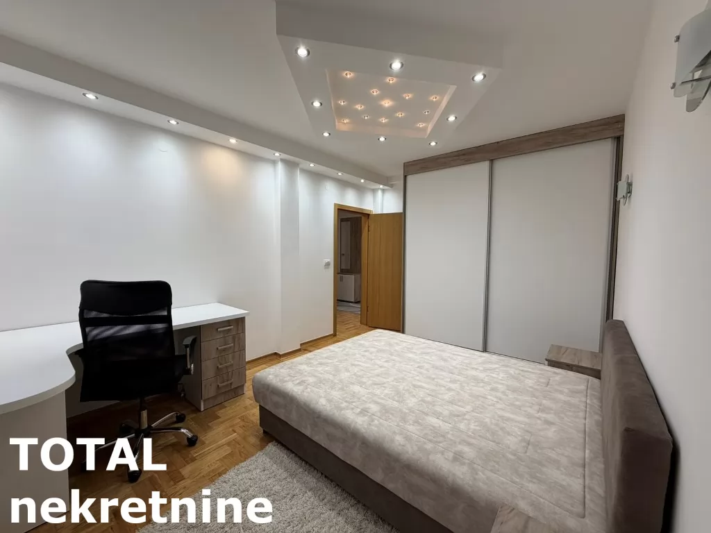 Stan,NOVI SAD,BULEVAR PATRIJARHA PAVLA,kv: 46.00, € 149000, ID: 1102127 4