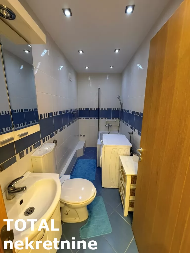 Stan,NOVI SAD,BULEVAR PATRIJARHA PAVLA,kv: 46.00, € 149000, ID: 1102127 7