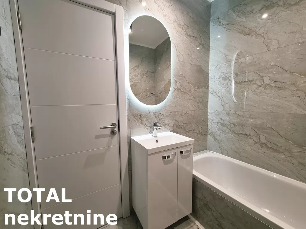 Stan,NOVI SAD,CENTAR,kv: 58.00, € 195000, ID: 1102172 16