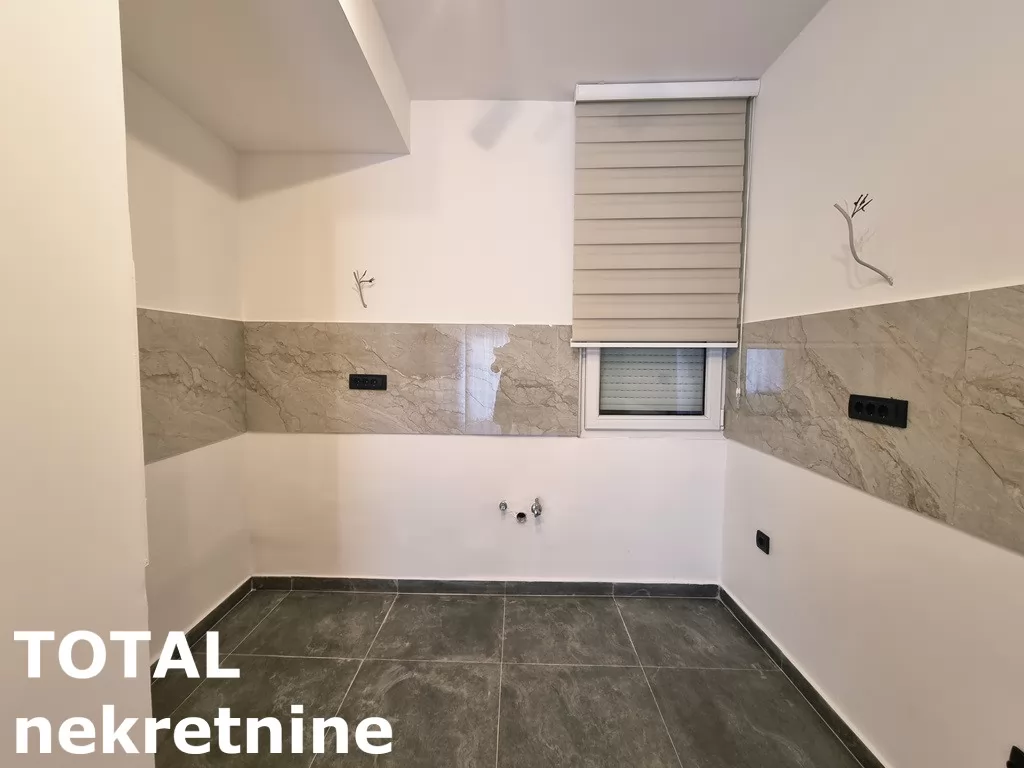 Stan,NOVI SAD,CENTAR,kv: 58.00, € 195000, ID: 1102172 3