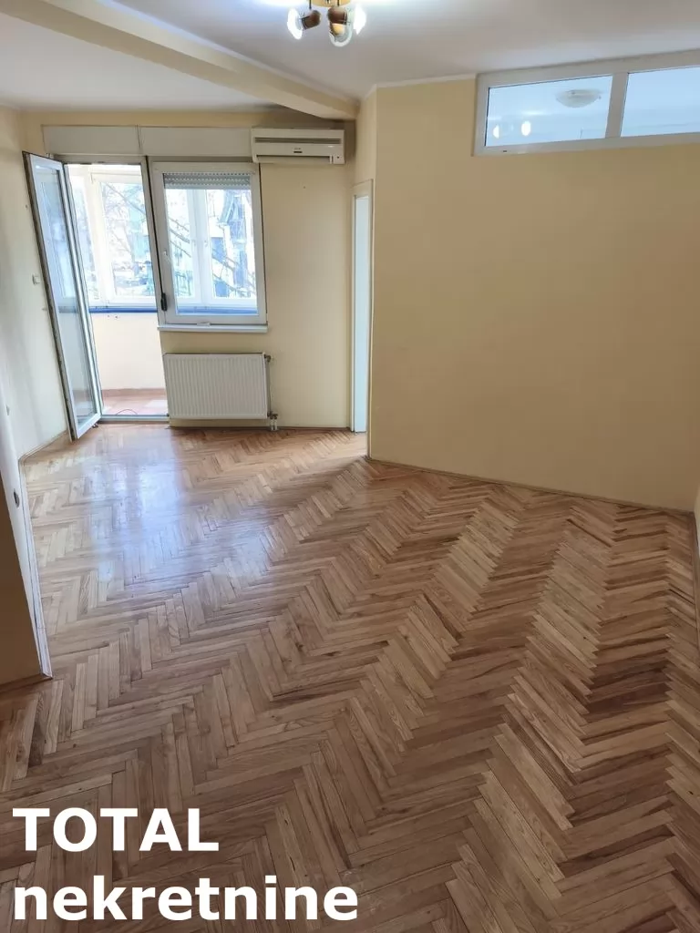 Stan,NOVI SAD,GRBAVICA,kv: 30.00, € 84000, ID: 1102171 1