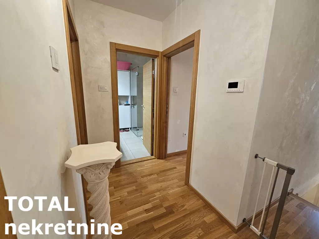 Stan,NOVI SAD,NOVA DETELINARA,kv: 111.00, € 277500, ID: 1099474 9