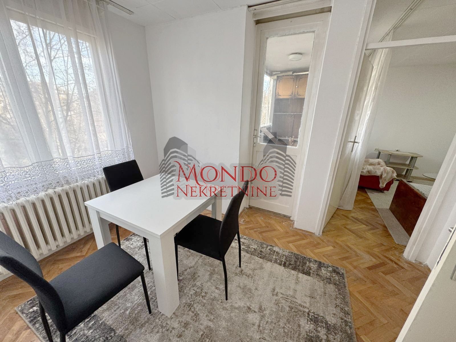 Jednosoban stan na Bulevaru Nemanjica preko puta Zone I 4