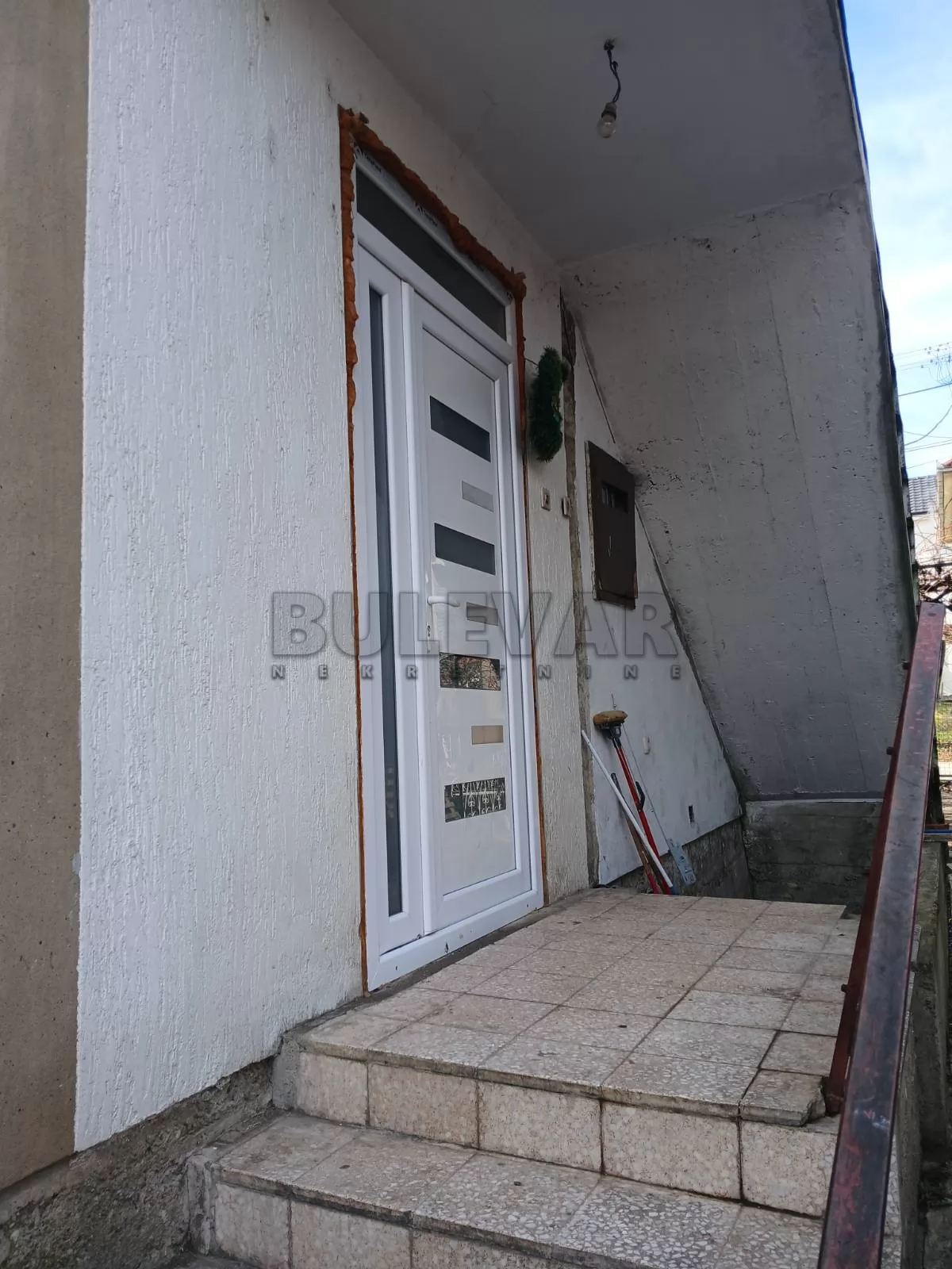 Trosoban stan, 98 m2, Bresnica, Čegarska ID: p-013715 13