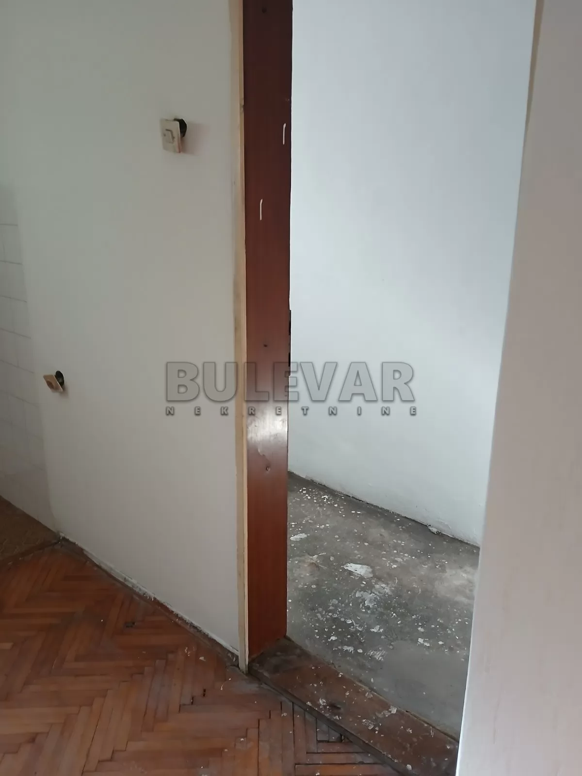 Trosoban stan, 98 m2, Bresnica, Čegarska ID: p-013715 8