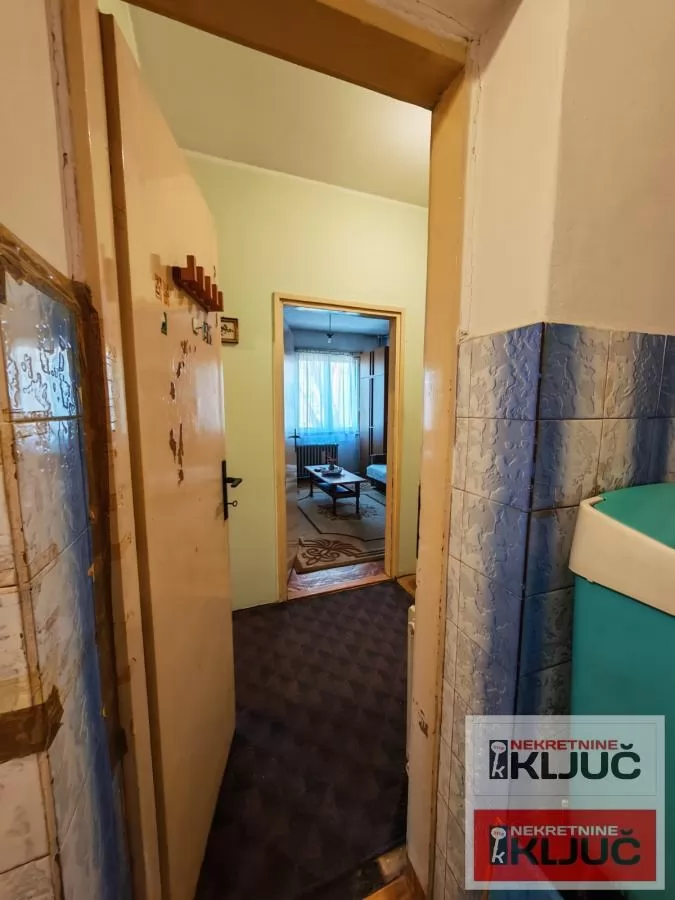 ŽELEZNIČKA STANICA, 38m2, Jednoiposoban, Izvoran 7