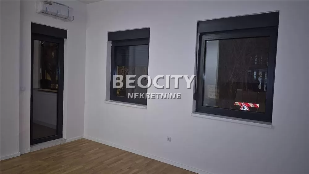 Jednosoban stan, 32 m2, Grbavica, Doža Đerđa ID: 128597 1
