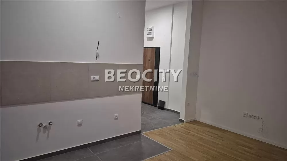 Jednosoban stan, 32 m2, Grbavica, Doža Đerđa ID: 128597 2