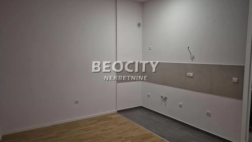 Jednosoban stan, 32 m2, Grbavica, Doža Đerđa ID: 128597 3