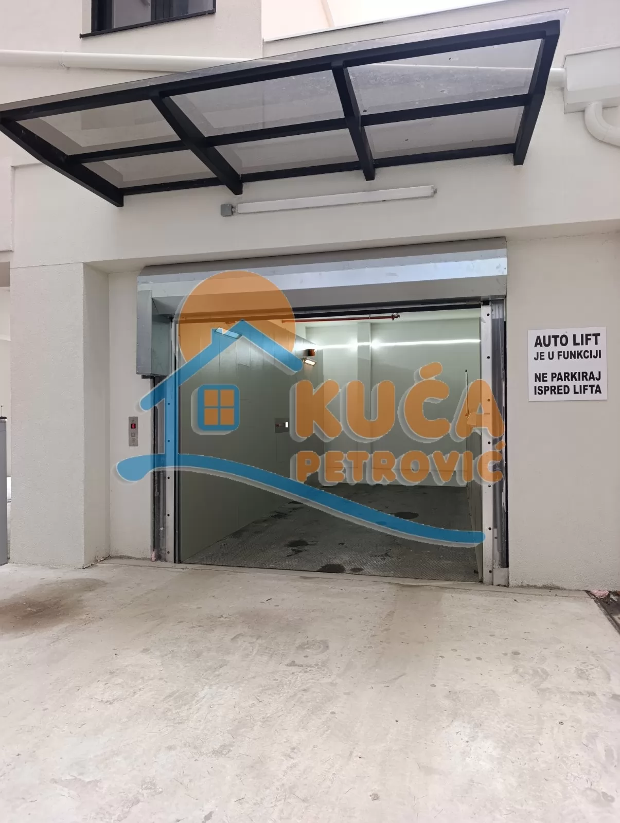 Jednosoban stan, 33 m2, Centar, Cara Dušana ID: i-015716 16