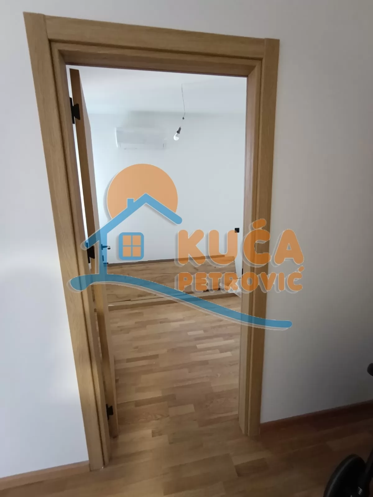 Jednosoban stan, 33 m2, Centar, Cara Dušana ID: i-015716 3