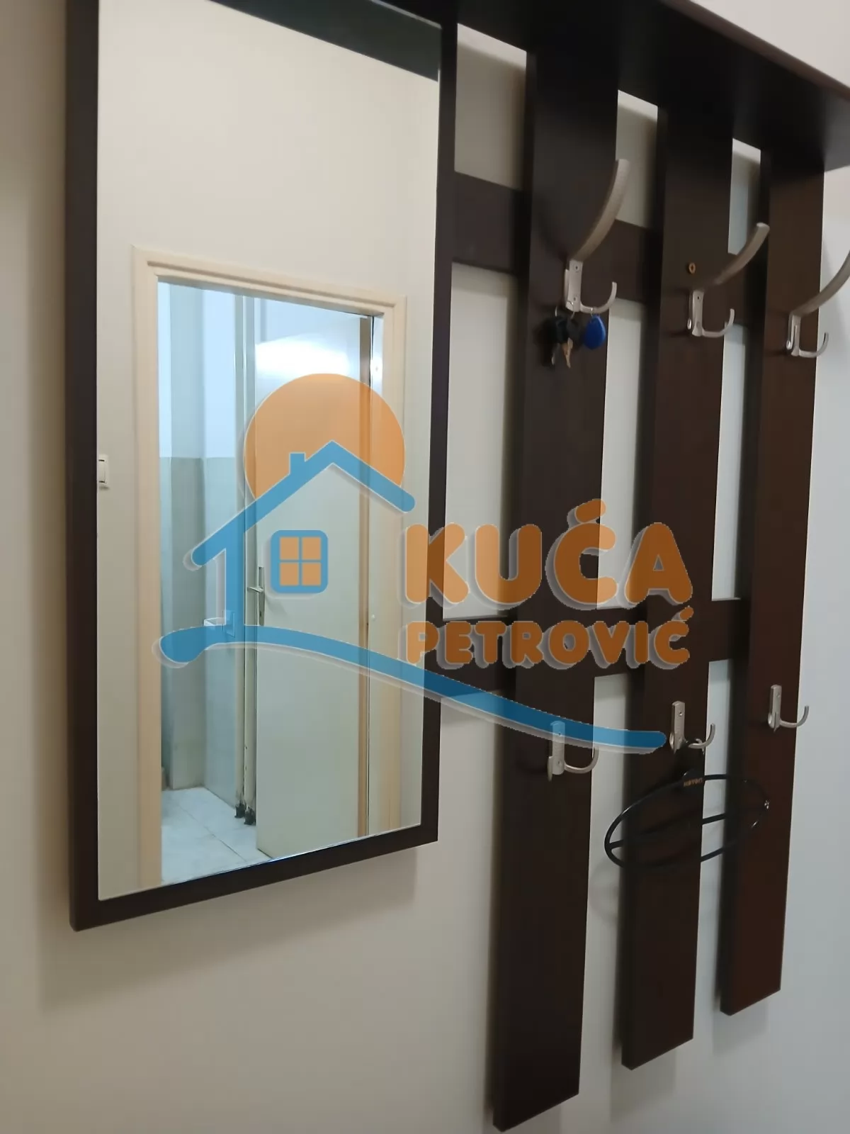 Jednosoban stan, 40 m2, Centar, Obrenovićeva ID: i-015720 9